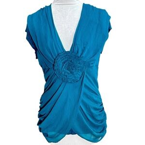 Deletta Anthropolgie Women’s Rare-Bloom Rosette Top. Size Large